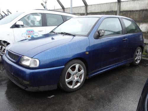 Left front indicator SEAT IBIZA II (6K1) 1.4 i | BP19982904C32 