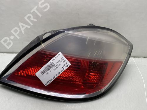 Used Right taillight OPEL ASTRA H (A04) 1.7 CDTI (L48) (80 hp) 25738186