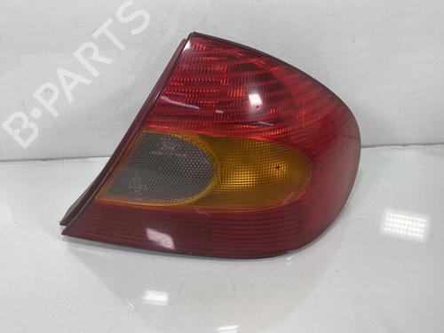 Used Right taillight FORD MONDEO II (BAP) [1996-2000]  19986563