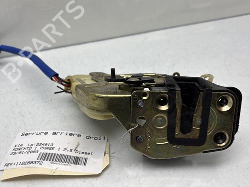 Serrure arrière droite KIA SORENTO I (JC) 2.5 CRDi 4WD | BP30791184C99