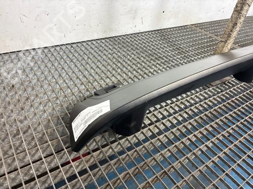 rear-spoiler-renault-twingo-iii-bcm_-bca_-2014-39107834 main image