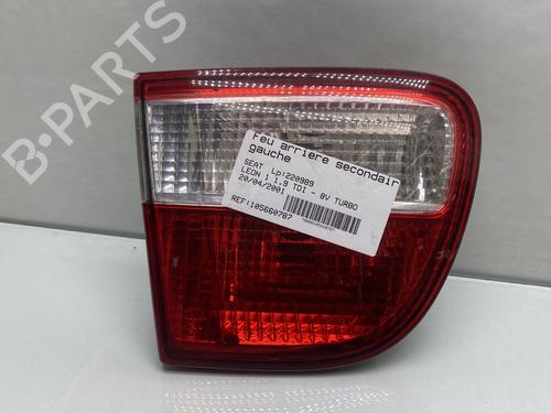 Venstre baglygte bagklap SEAT LEON (1M1) 1.9 TDI (110 hp) 26571646