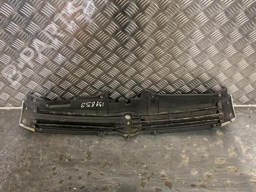 Used Grille FIAT PANDA (169_) 1.2 (169.AXB11, 169.AXB1A) (60 hp) 20028386