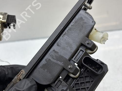 Switch MERCEDES-BENZ GLA-CLASS (X156) GLA 200 CDI / d (156.908) | BP33609718I30 - Image 2