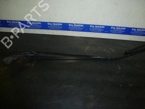Used Front windshield wiper arm PEUGEOT 206 Hatchback (2A/C) [1998-2012]  20036342