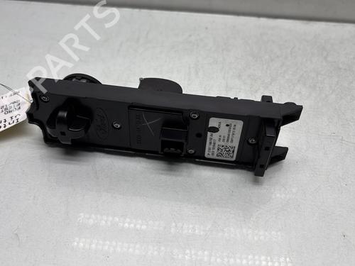 Interrupteur de vitre avant gauche FORD FIESTA VI (CB1, CCN) 1.25 | BP29939098I27