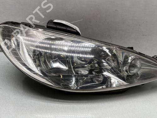 Used Right headlight PEUGEOT 206 Hatchback (2A/C) 1.4 i (75 hp) 32062673