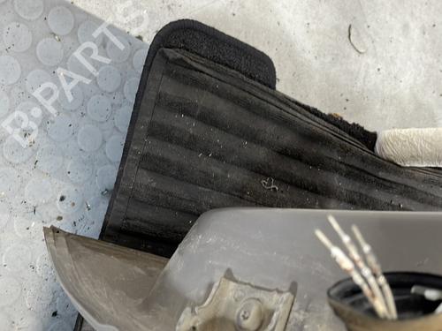 Dør venstre bagtil CITROËN C4 CACTUS 1.2 VTi 82 | BP32062921C4 - Image 4