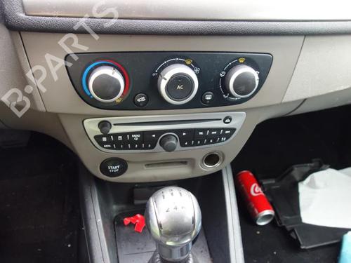 Right front window switch RENAULT MEGANE III Hatchback (BZ0/1_, B3_) 1.5 dCi (BZ0C) | BP20030911I26 - Image 12