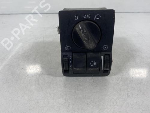 Used Headlight switch Headlight switch OPEL ASTRA G Hatchback (T98) [1998-2009] 19986863 19986863