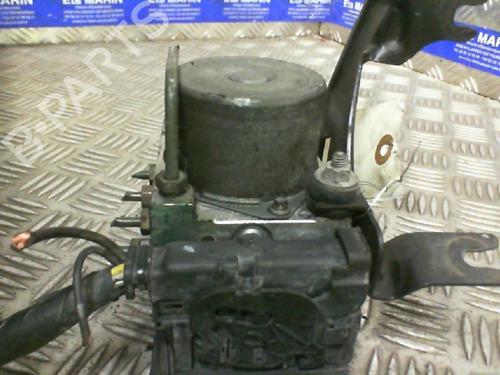 Used ABS pump NISSAN MICRA III (K12) 1.2 16V (65 hp) 19986317