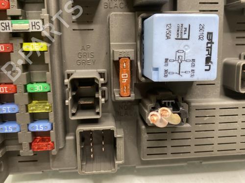 Fuse box PEUGEOT 807 (EB_) 2.2 HDi | BP29141918E1 