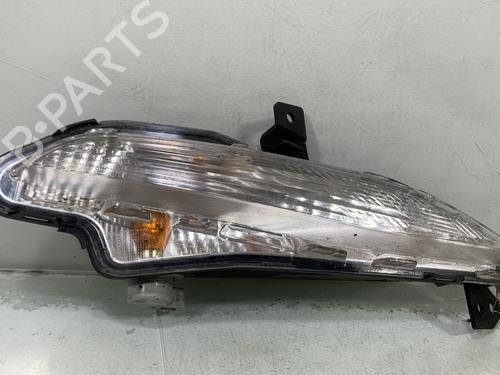 Używane Kierunkowskaz przedni prawy PEUGEOT 308 II (LB_, LP_, LW_, LH_, L3_) 1.6 HDi / BlueHDi 115 (115 hp) 30878487
