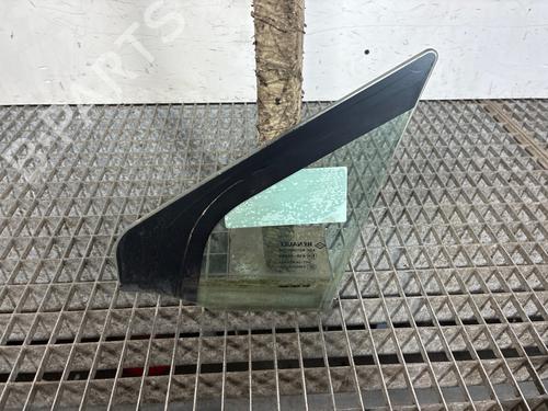 Used Front right quarter glass Front right quarter glass 37648769 37648769