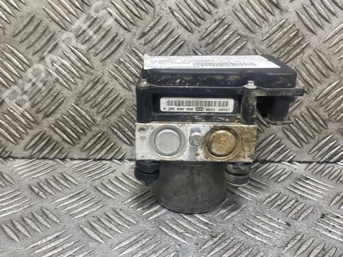 ABS Bremseaggregat NISSAN QASHQAI I (J10, NJ10) 1.5 dCi (106 hp) 31189537