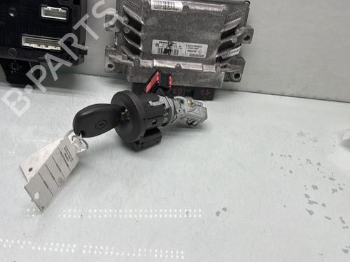 Electronic module RENAULT CLIO III (BR0/1, CR0/1) 1.2 16V (BR02, BR0J, BR11, CR02, CR0J, CR11) | BP31602158M83  - Image 6