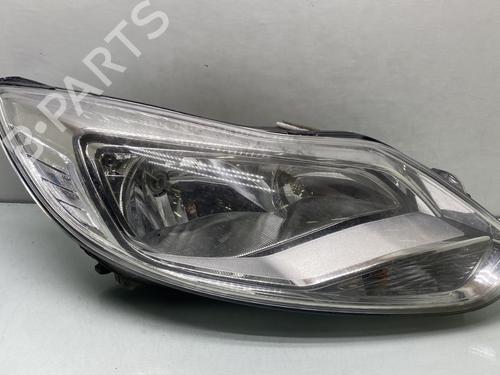 Used Right headlight FORD FOCUS III 1.6 TDCi (115 hp) 30206133