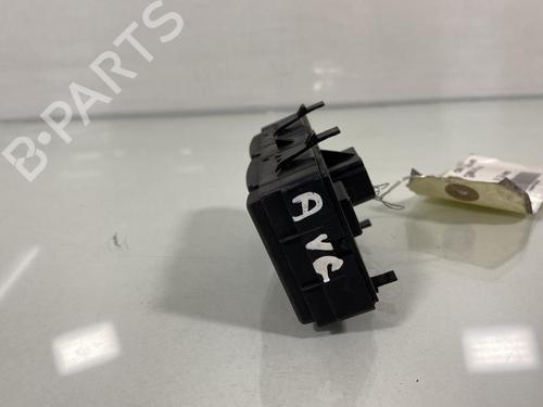 Used Left front window switch Left front window switch FORD MONDEO III Turnier (BWY) 2.0 16V TDDi / TDCi (115 hp) 20005175 20005175