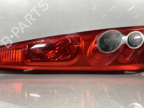 Used Left taillight FORD FIESTA V (JH_, JD_) 1.4 TDCi (68 hp) 29504618