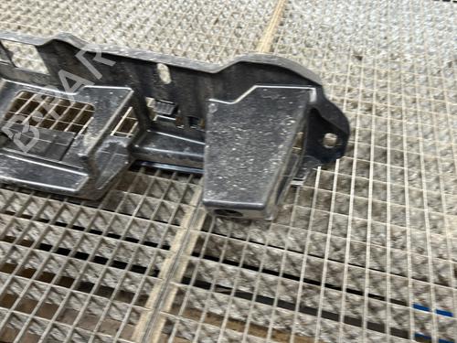 rear-bumper-bracket-ds-ds-3-sa_-2015-2016-2017-2018-2019-28601086 main image