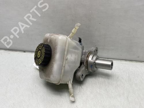 Used Brake master cylinder BMW 1 (F20) 116 d (116 hp) 20223371