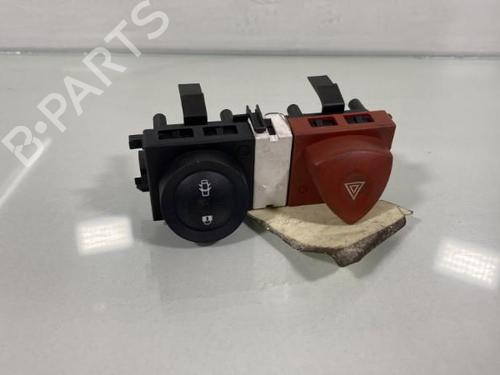 Used Warning switch RENAULT MEGANE II (BM0/1_, CM0/1_) [2001-2012]  20005057