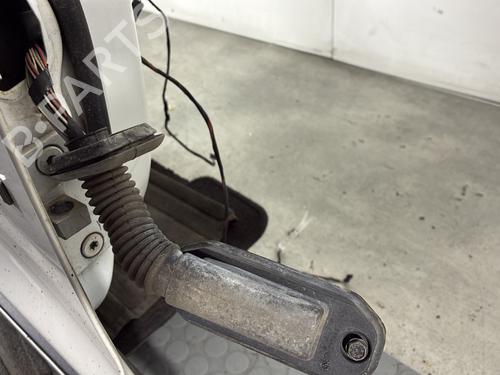 Used Right front door Right front door BMW X3 (F25) xDrive 20 d (184 hp) 33659357 33659357