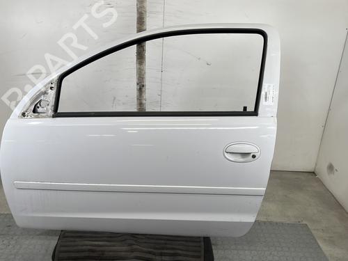 Used Left front door OPEL CORSA C (X01) 1.0 (F08, F68) (60 hp) 32274695