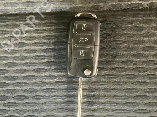 Left taillight VW GOLF VI (5K1) 1.6 TDI | BP22707925C34 