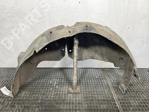 wheel-arch-renault-megane-iv-hatchback-b9amn_-2015-32855362 main image