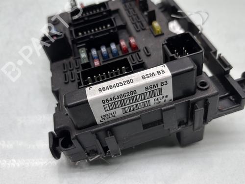 Fuse box PEUGEOT 206 CC (2D) 1.6 16V (2DNFUF, 2DNFUR) | BP29841736E1