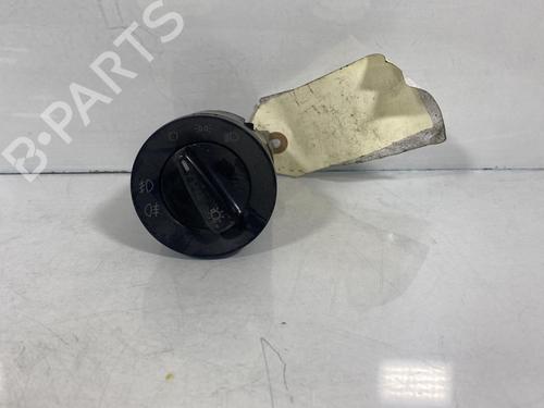 Used Headlight switch Headlight switch VW GOLF IV (1J1) 1.9 TDI (101 hp) 19984047 19984047