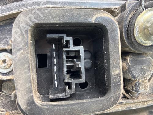 Used Right taillight Right taillight 38475044 38475044