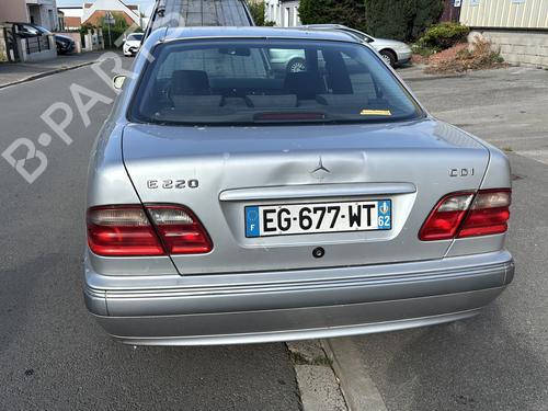 Right headlight MERCEDES-BENZ E-CLASS (W210) E 220 CDI (210.006) | BP29253462C29 