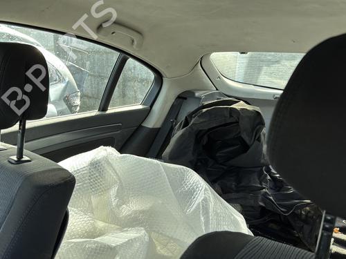 Fuse box RENAULT LAGUNA III (BT0/1) 2.0 dCi (BT01, BT08, BT09, BT0E, BT0K, BT12, BT1C, BT1D,... | BP31205703E1  - Image 19