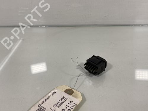 Used Right front window switch Right front window switch CITROËN BERLINGO / BERLINGO FIRST MPV (MF_, GJK_, GFK_) 2.0 HDI 90 (MFRHY) (90 hp) 20023445 20023445