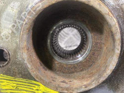 Used Right front steering knuckle Right front steering knuckle VW TRANSPORTER T5 Van (7HA, 7HH, 7EA, 7EH) 1.9 TDI (84 hp) 25261853 25261853