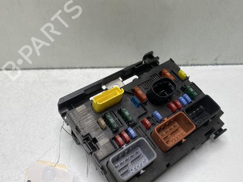 Used Fuse box CITROËN C3 I (FC_, FN_) 1.4 HDi (68 hp) 28704856
