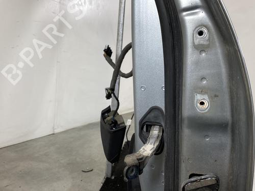 Used Left front door Left front door 19994692 19994692