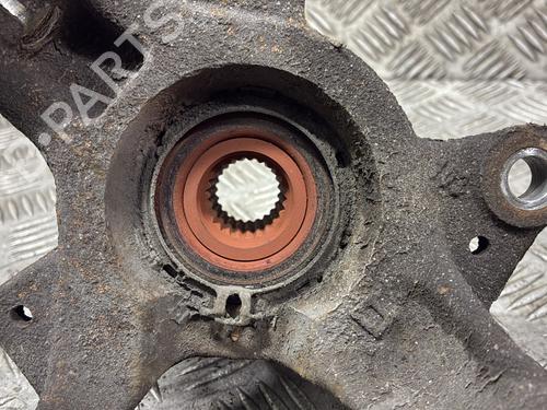 Used Right front steering knuckle Right front steering knuckle RENAULT CLIO III (BR0/1, CR0/1) 1.5 dCi (BR17, CR17) (86 hp) 34243152 34243152