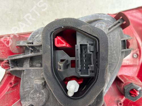 Used Left taillight Left taillight 38051986 38051986