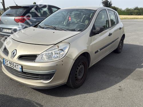 Brugte RENAULT CLIO III (BR0/1, CR0/1) 1.5 dCi (BR17, CR17) (86 hp) 4277471
