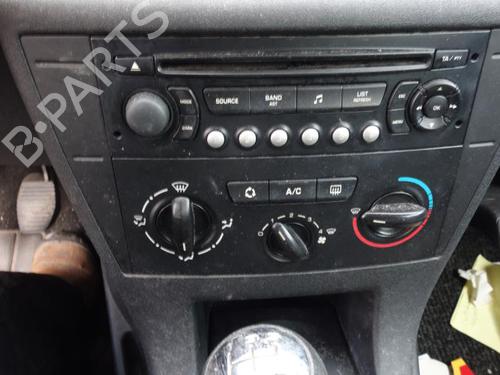 Klapa wlewu paliwa CITROËN C4 I (LC_) 1.6 HDi | BP20003666C131 
