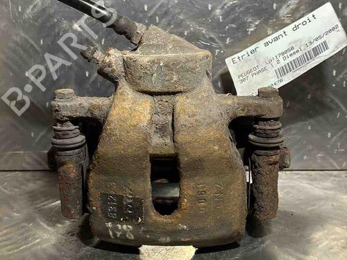 Used Right front brake caliper Right front brake caliper 21950758 21950758