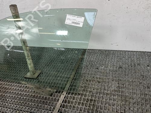 Used Front left door window Front left door window 29371885 29371885