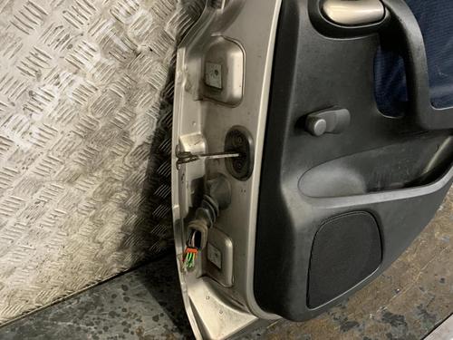 Dør højre bagtil FIAT STILO (192_) 1.9 JTD (192_XE1A) | BP20009193C5 