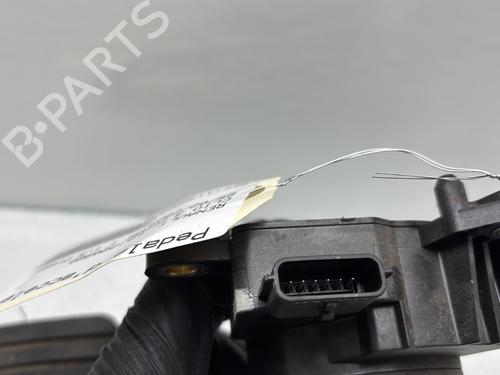 pedal-renault-clio-iii-br01-cr01-2005-2006-2007-2008-2009-2010-2011-2012-2013-2014-31612953 main image