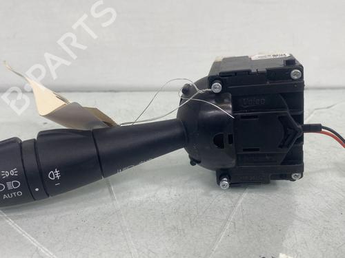 Used Switch RENAULT TWINGO III (BCM_, BCA_) 1.0 SCe 75 (73 hp) 32495626