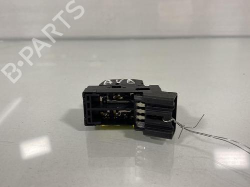 Used Right front window switch Right front window switch SUZUKI SWIFT III (MZ, EZ) 1.3 (RS413, ZC11S) (92 hp) 20009035 20009035