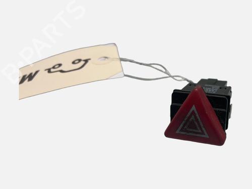 warning-switch-audi-a3-8p1-2003-2004-2005-2006-2007-2008-2009-2010-2011-2012-2013-39948168 main image